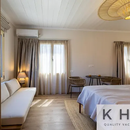 Two Bedroom And Open Plan In Apartment *