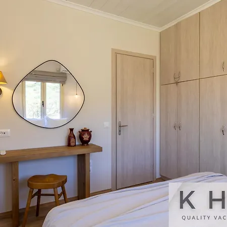 Two Bedroom And Open Plan In Fiskardo