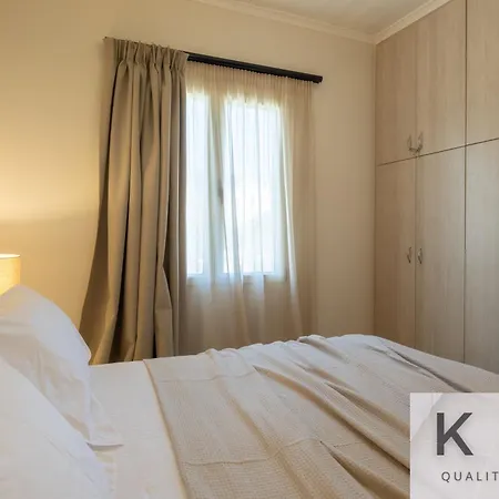 Apartment Two Bedroom And Open Plan In